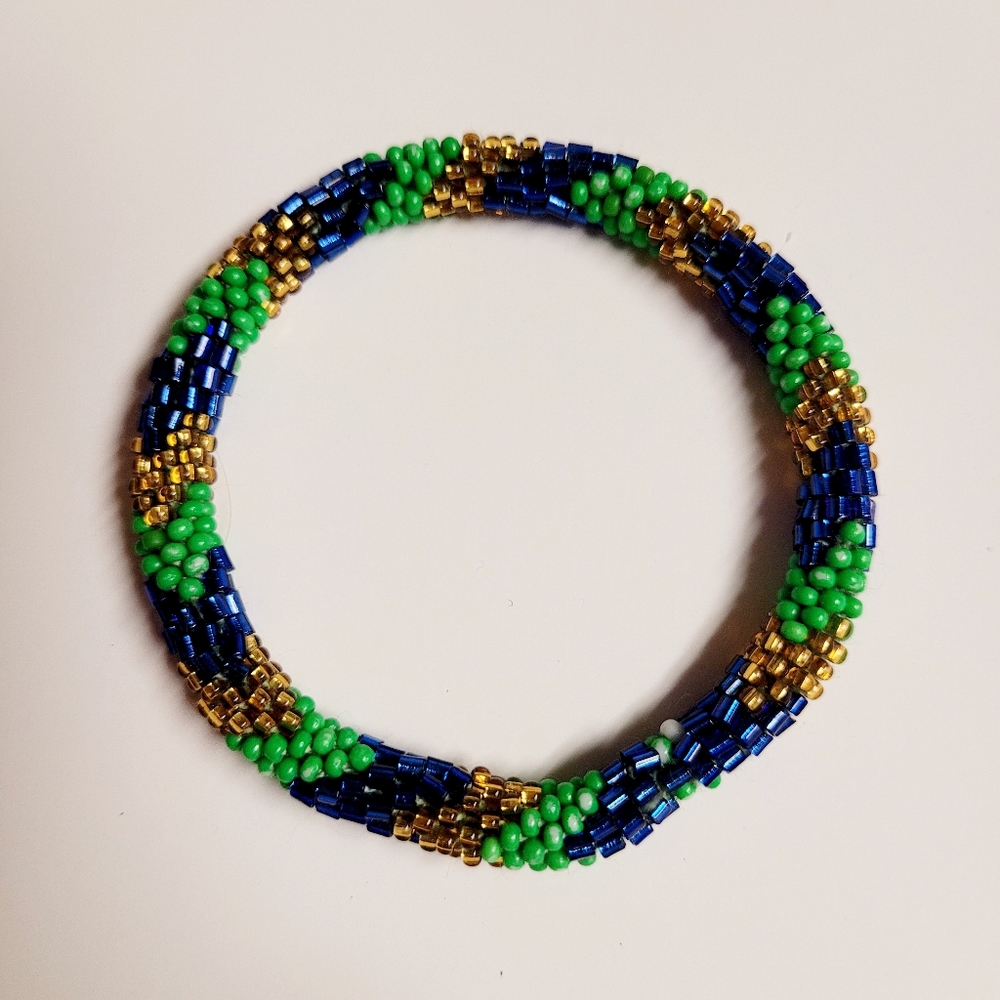 Sashka & Co, Aid Through Trade, Nepal Beaded Roll On Bracelet